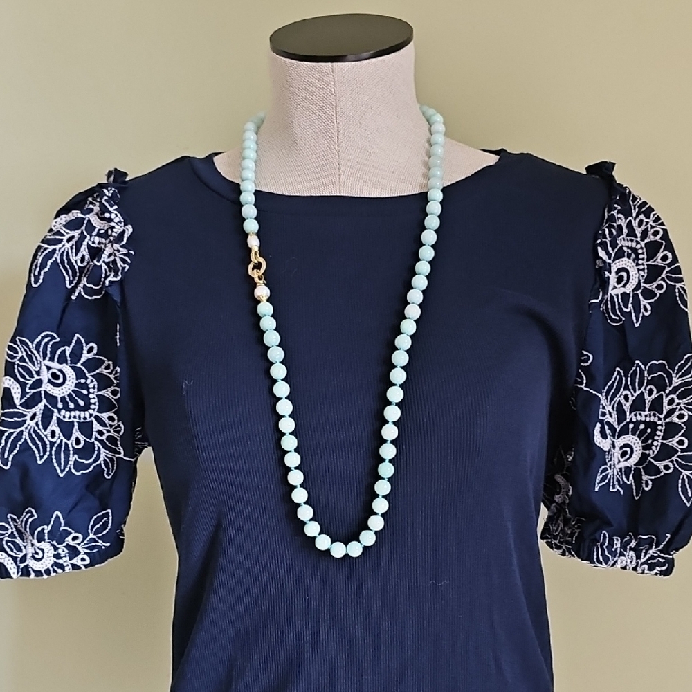 Elegant Blue Beaded Necklace